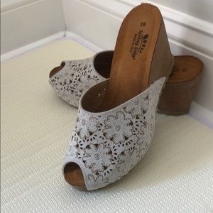 Spring Step Sandals